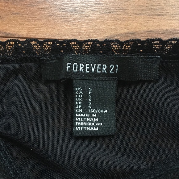Forever 21 Black Lace Padded Bandeau Top - Picture 3 of 4